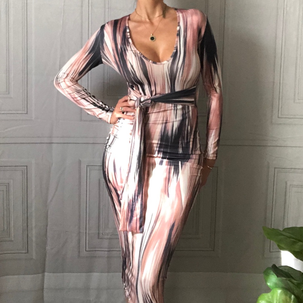 Sexy V Neck Illusion Waist Dress
